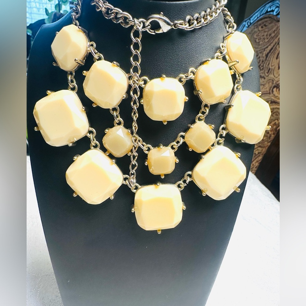Vintage Bib Necklace & Bracelet/Empire Style/ Acrylic Real Stone and Rhinestones - Picture 7 of 8